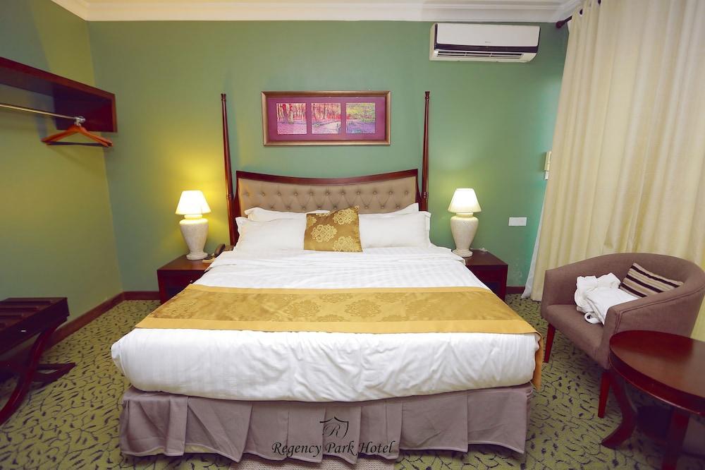 Regency Park Hotel Dar es Salaam Exterior photo