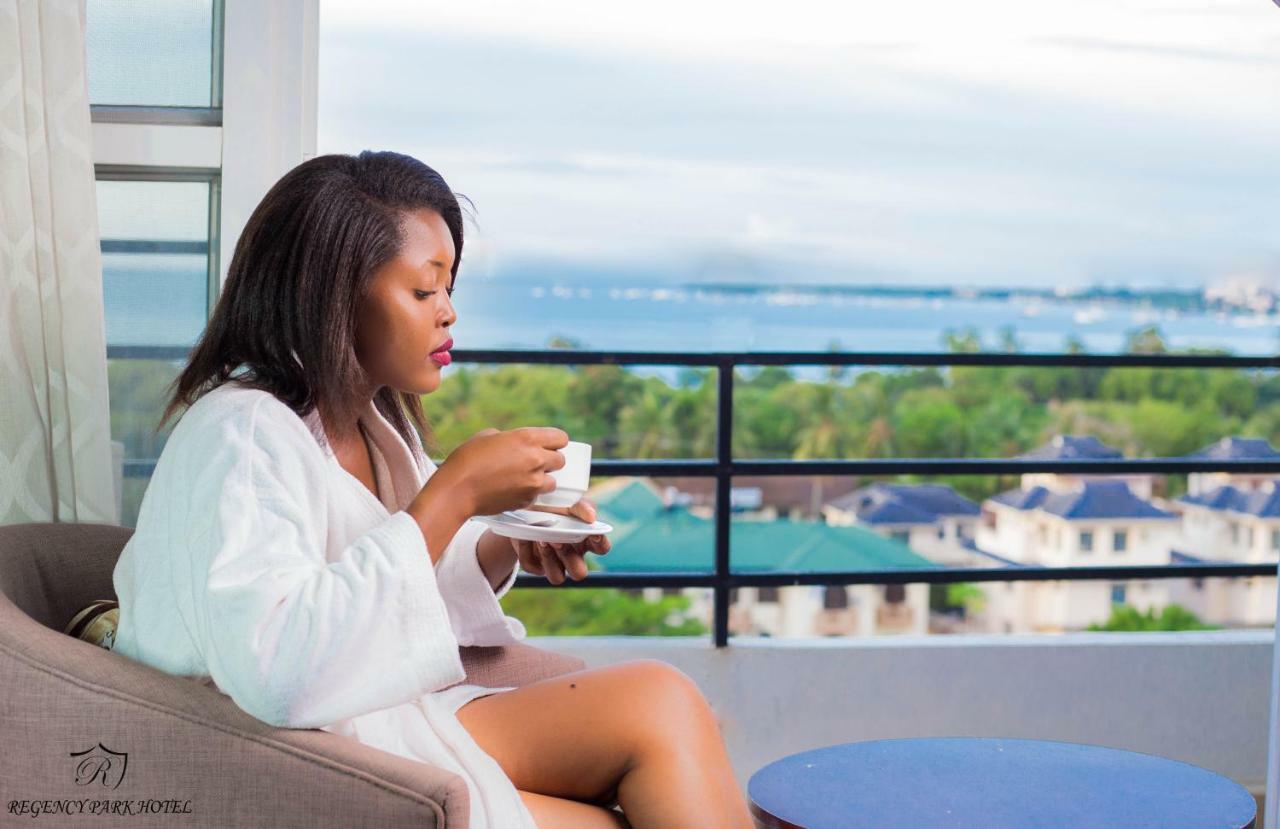 Regency Park Hotel Dar es Salaam Exterior photo
